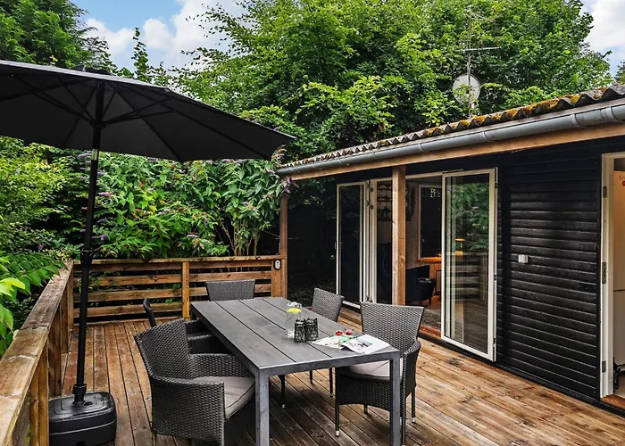 3 Bedroom Awesome In Prázdninový dům